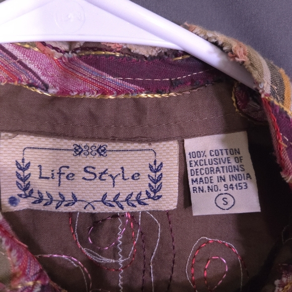 Life Style Lightweight Button Down Jacket Size Small Artsy Art To Wear - Picture 2 of 9